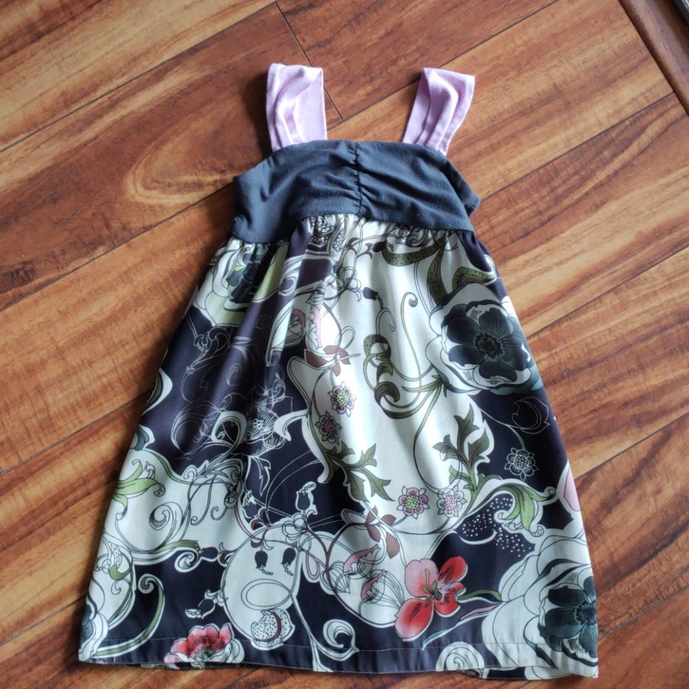 Flora dress size 3-4 years